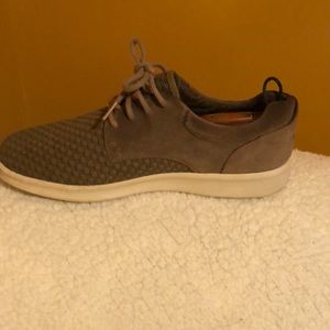 Men’s shoes